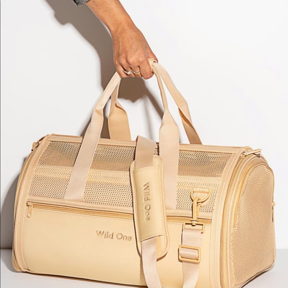 BRAND NEW WITH TAGS - Wild One Pet Carrier